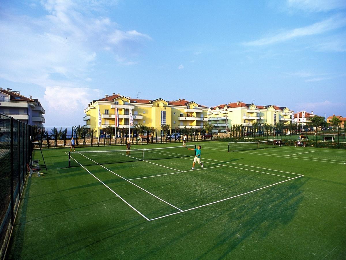 Skiper Resort Savudrija Exterior photo